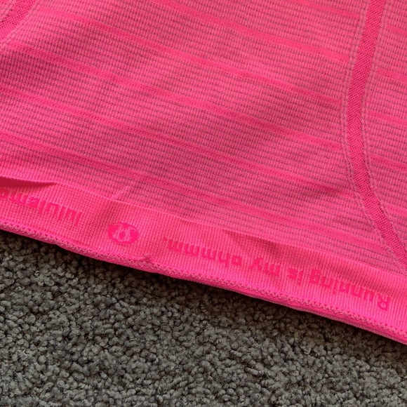 Lululemon Tank - Picture 5 of 6